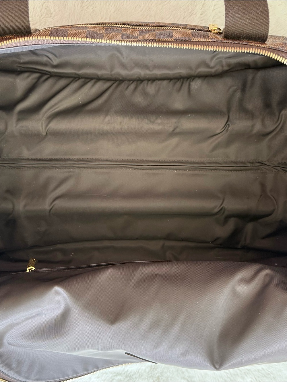Louis Vuitton travel luggage bag with rolling wheels Authentic Retail 3800$ - Picture 11 of 15